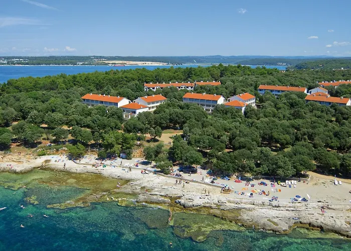 Lanterna Resort